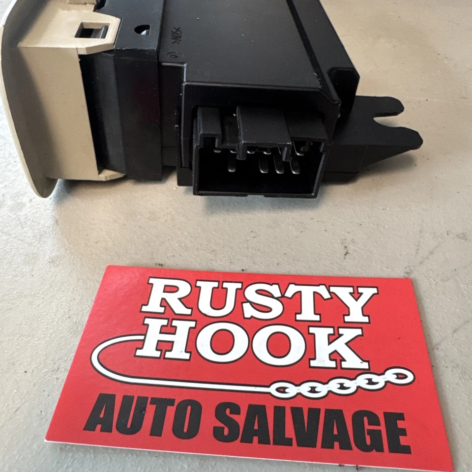 Interruptor principal de ventana eléctrica de la puerta izquierda del conductor Volvo S80 2005 30746074 Foto 4 de 4