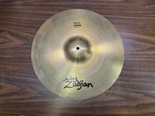 Zildjian 18" 1800 Grams Medium Crash Cymbal - Made in the USA