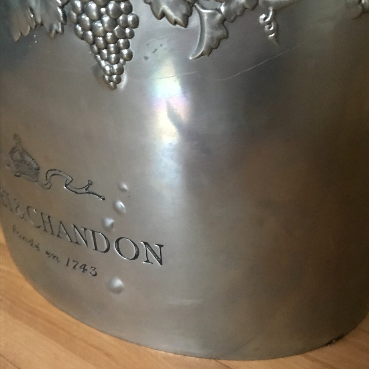 MOET CHANDON Champagne Ice Bucket Oval Vintage Silver Metal Grape