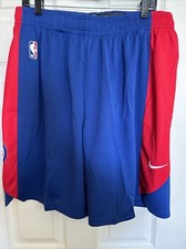 Detroit Pistons Collecting and Fan Guide 14