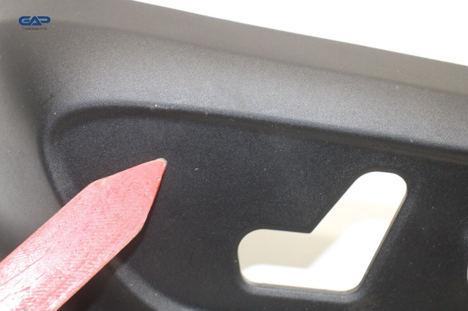 2023-24 MASERATI GRECALE FRONT LEFT DRIVER SIDE SEAT SWITCH OUTER COVER TRIM OEM
