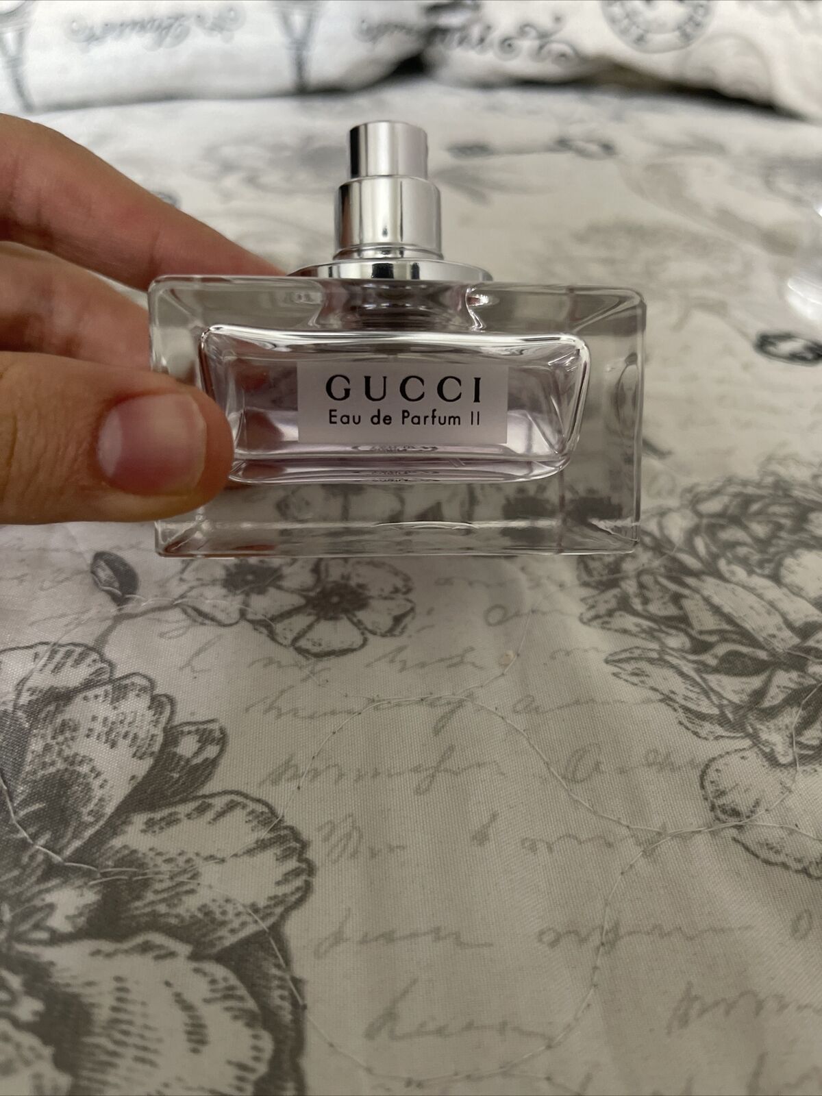 Похожие духи на гуччи. Gucci parfume 2. Gucci EDP 2. Gucci Eau de Parfum ll купить.