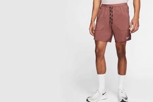 nike flex stride 7in