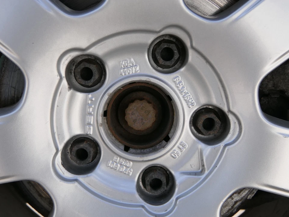 1x Seat Altea 5P Alufelge Felge 5P0601025 6,5J Jx16H2 ET50 Polarys  3  KBA 45672 - Bild 2 von 3