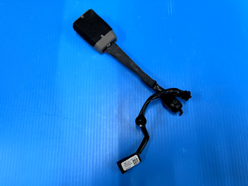 2017 2018 2019 FORD F250 F350 FRONT SEAT BELT BUCKLE END GRAY FIT LEFT OR RIGHT