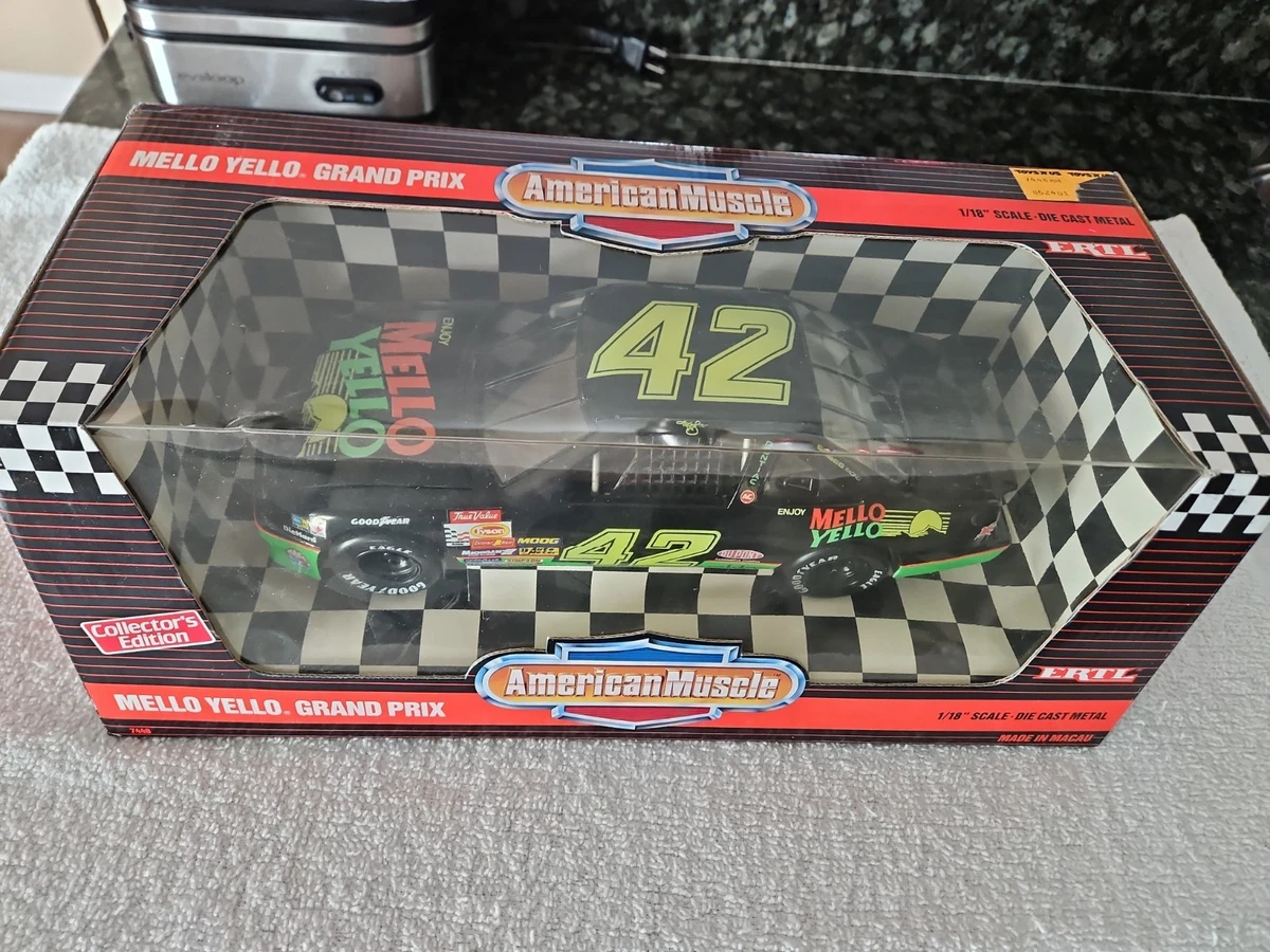 ERTL American Muscle 1:18 Scale Diecast NASCAR Racecars for sale