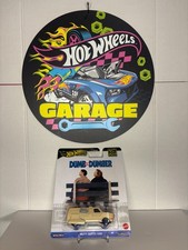 2025 Hot Wheels Premium Pop Culture 1:64 Dumb and Dumber Mutt Cutts Van JBL80-7F