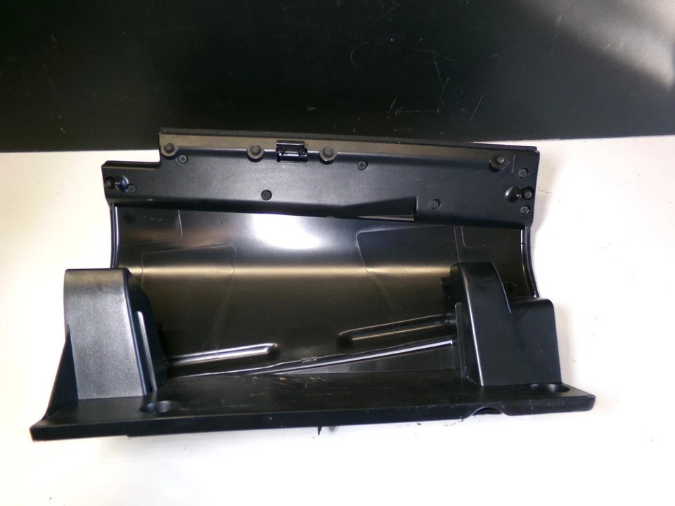 Upper Dash Glove Box Storage Compartment 55531-47050 04-09 Toyota Prius - Image 4 of 4