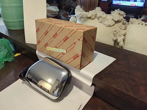 Toyota 4Runner Left Side Mirror Chrome Genuine OEM PART   *SALE*