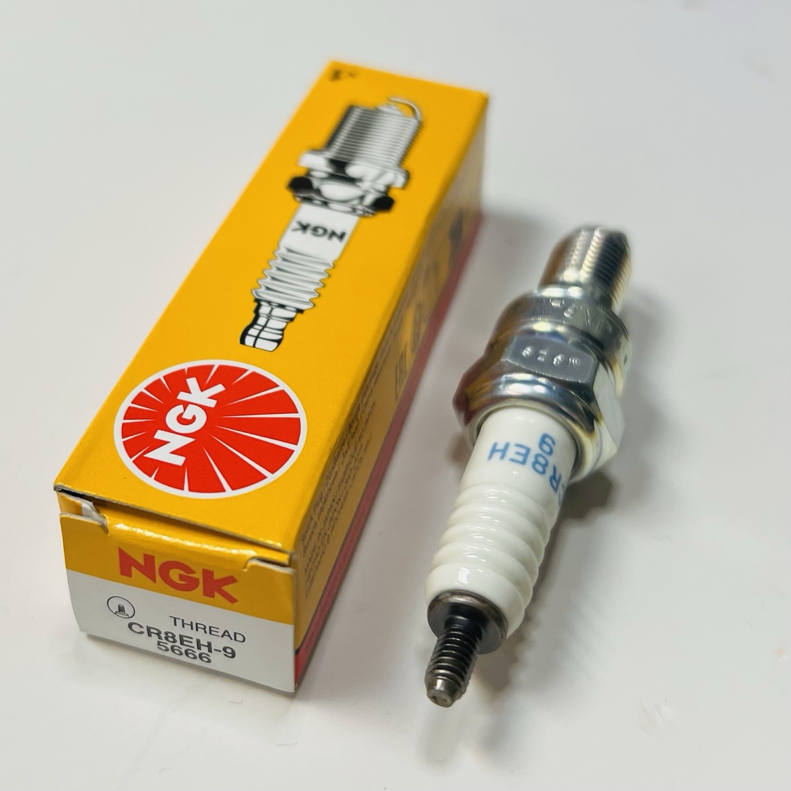 NGK SPARK PLUGS #5666 CR8EH-9 - SOLD INDIVIDUALLY