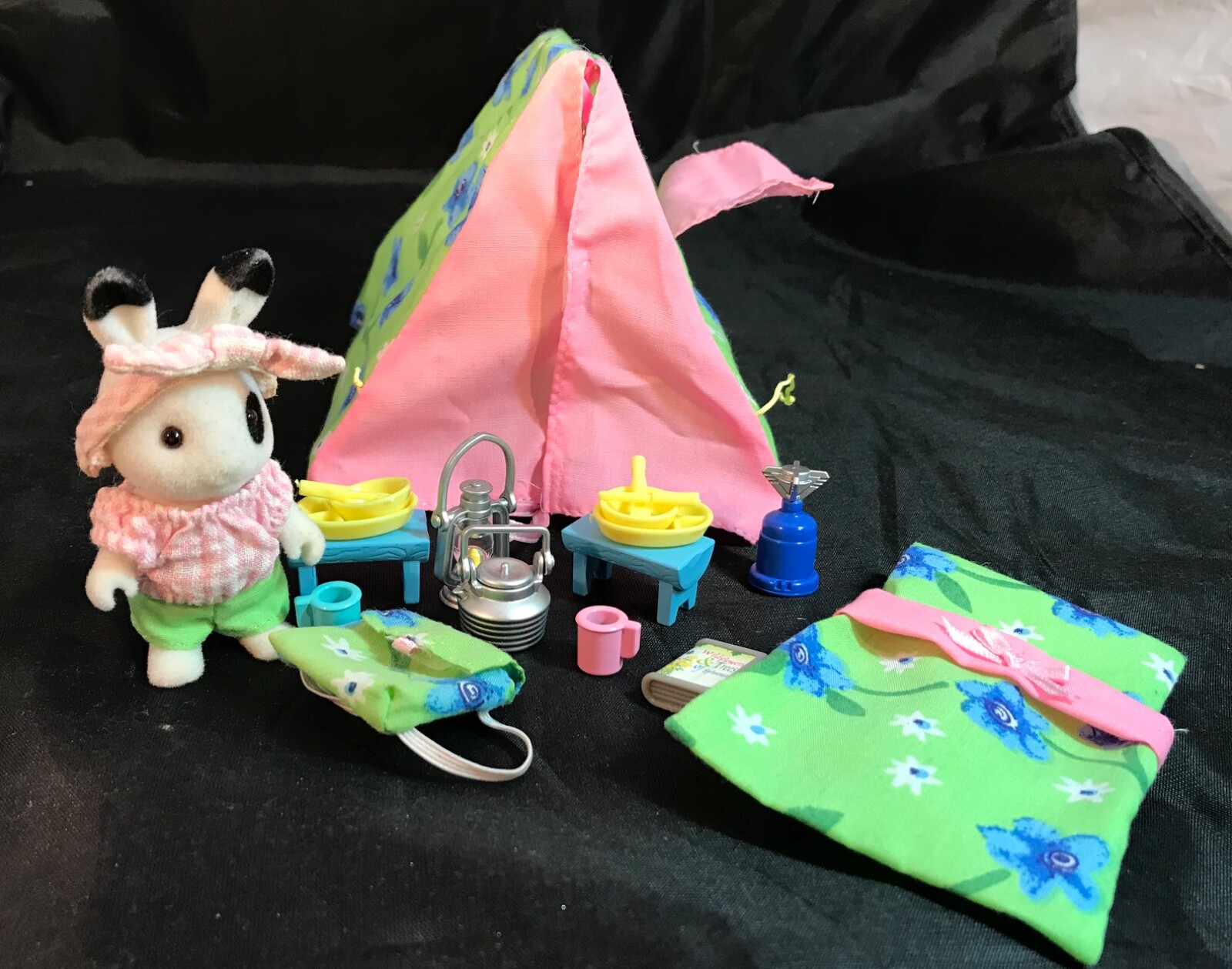 sylvanian families ingrid's camping set