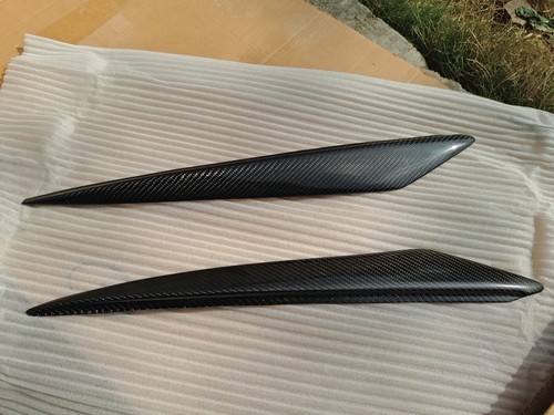 Carbon Fiber Headlight Eyelids Eyebrows for 1993-1998 Nissan R33 Skyline GTR - Picture 4 of 6