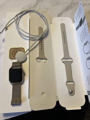 Apple WATCH Series 8 41mm GPS+Cellular Gold Stainless Steel Case