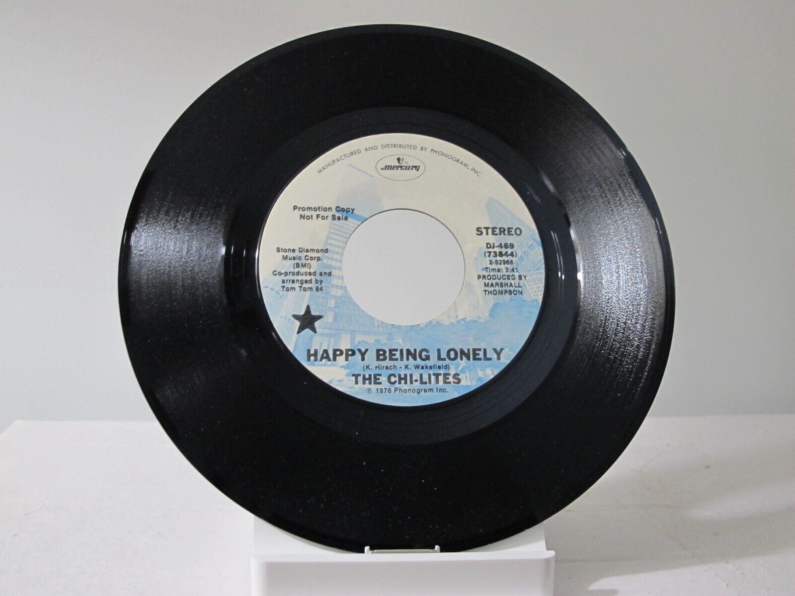 45 RECORD - THE CHI LITES - HAPPY BEING LONELY