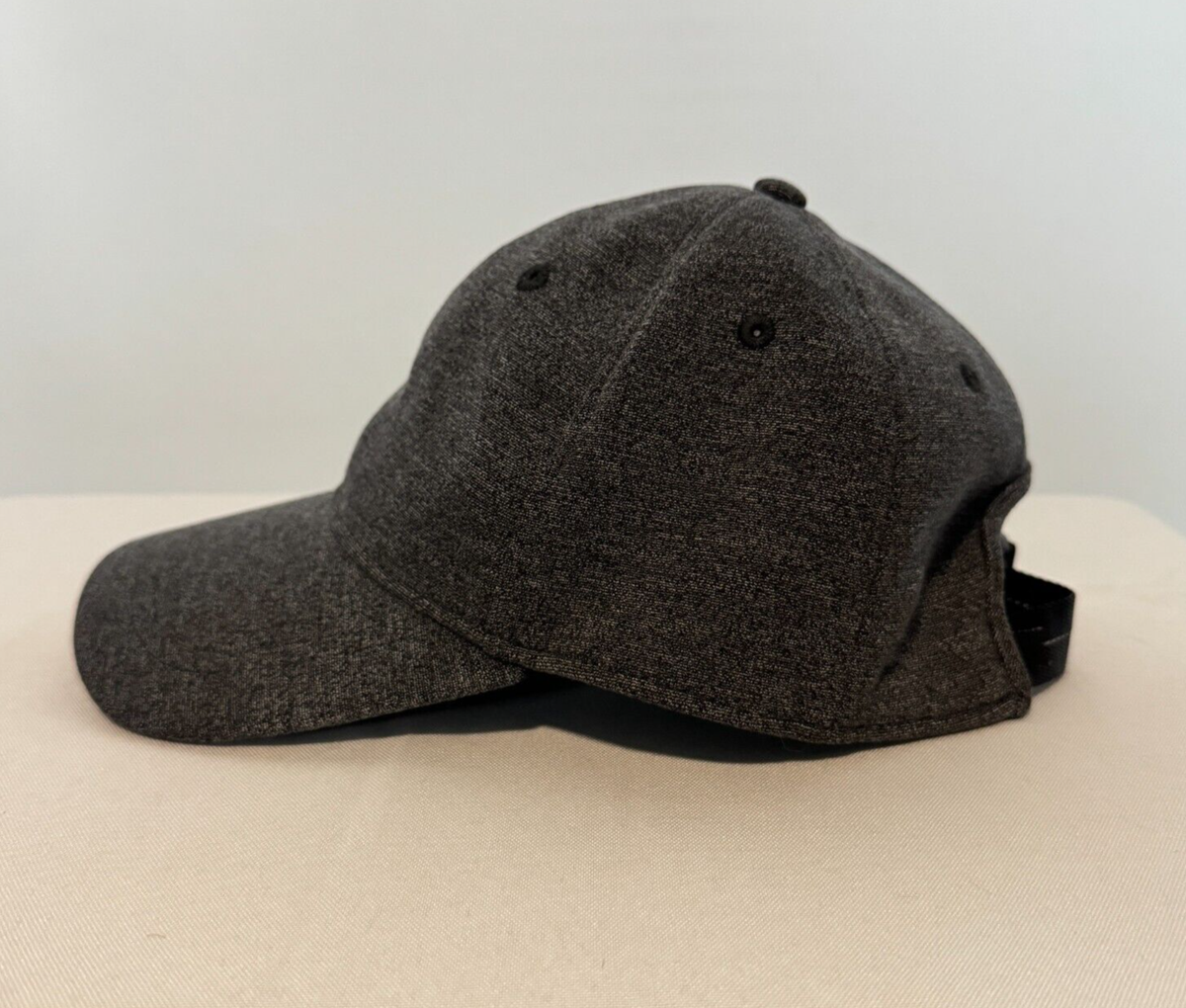 Lululemon Hat Womens One Size Baller Heather Gray Adjustable 