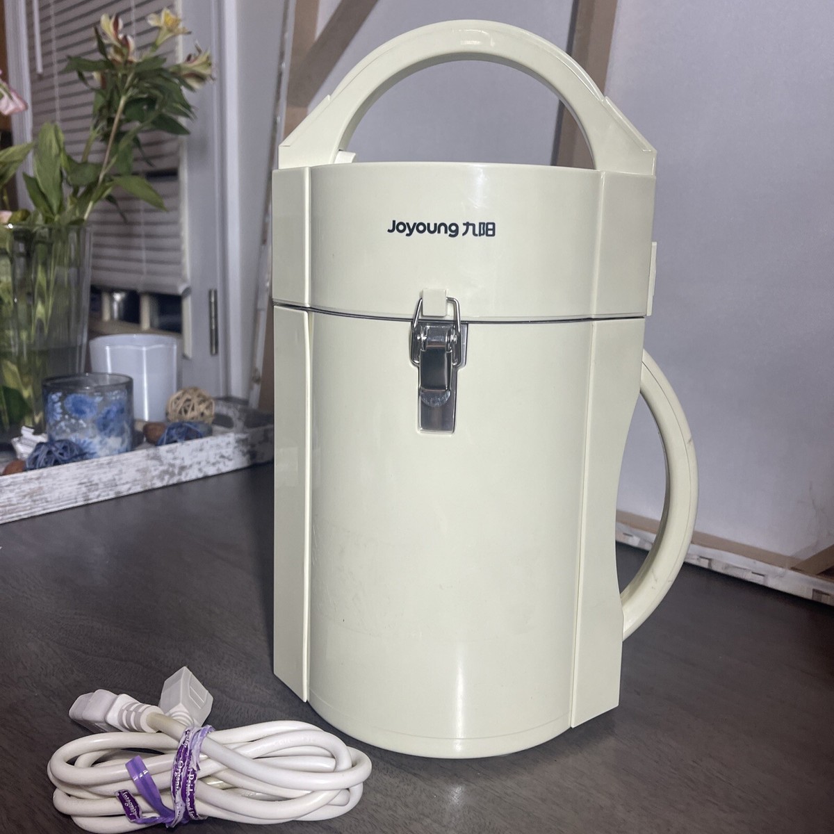 Joyoung Soy Milk Maker Machine JYDZ-9C soymilk Beige color (CTS