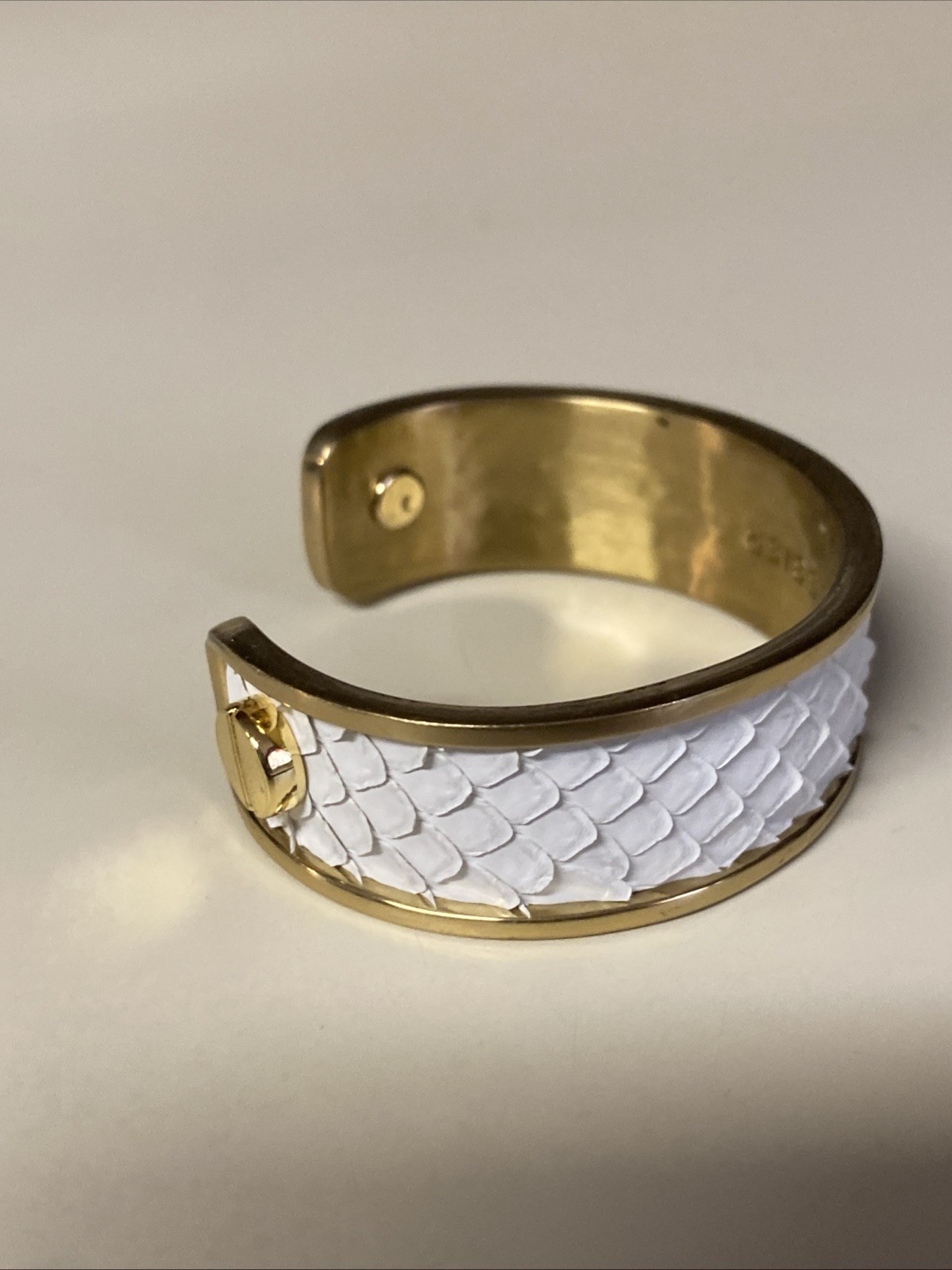 TAYLOR AND TESSIER PYTHON CUFF BRACELET White - image 2