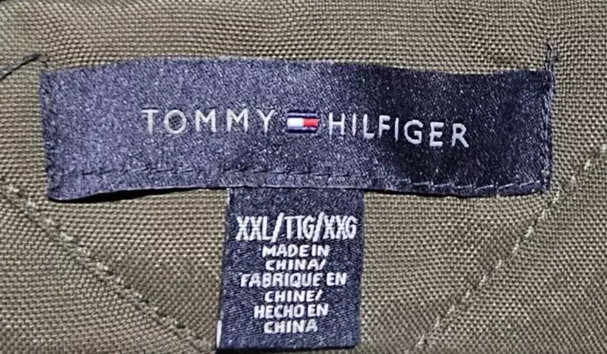 Abrigo Tommy Hilfiger XXL acolchado con ribete de piel estilo lona verde vintage Foto 4 de 4