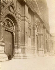 Main entrance to the Basilica of San Petronio, Bologna, Emilia-Rom- Old Photo