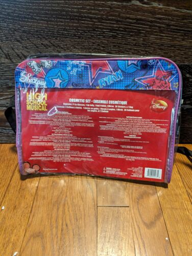 High School Musical Cosmetic Set NOS - Picture 2 of 2