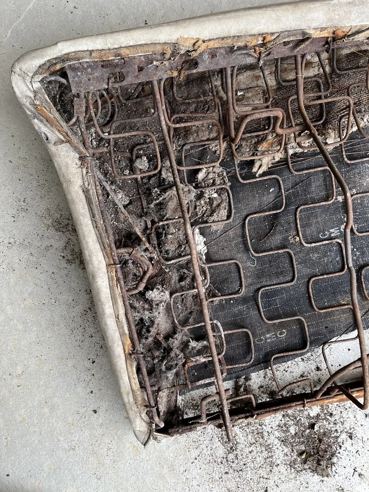 Ford Fairlane Skyliner 1957 1958 1959 Galaxy Sunliner marco de asiento inferior trasero núcleo Foto 4 de 4