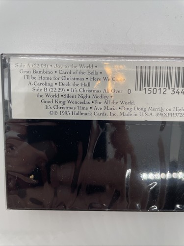 Set Of 4 Christmas Cassettes - Picture 8 of 8