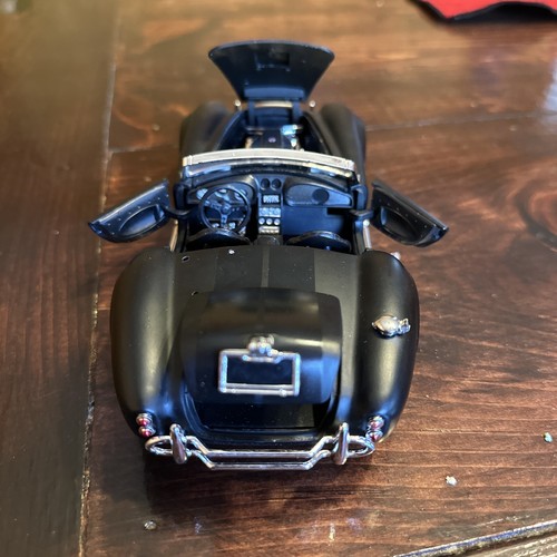 Jada 1965 Shelby Cobra 427 s/c 1/24 (missing Pieces) See Pictures - Picture 3 of 8