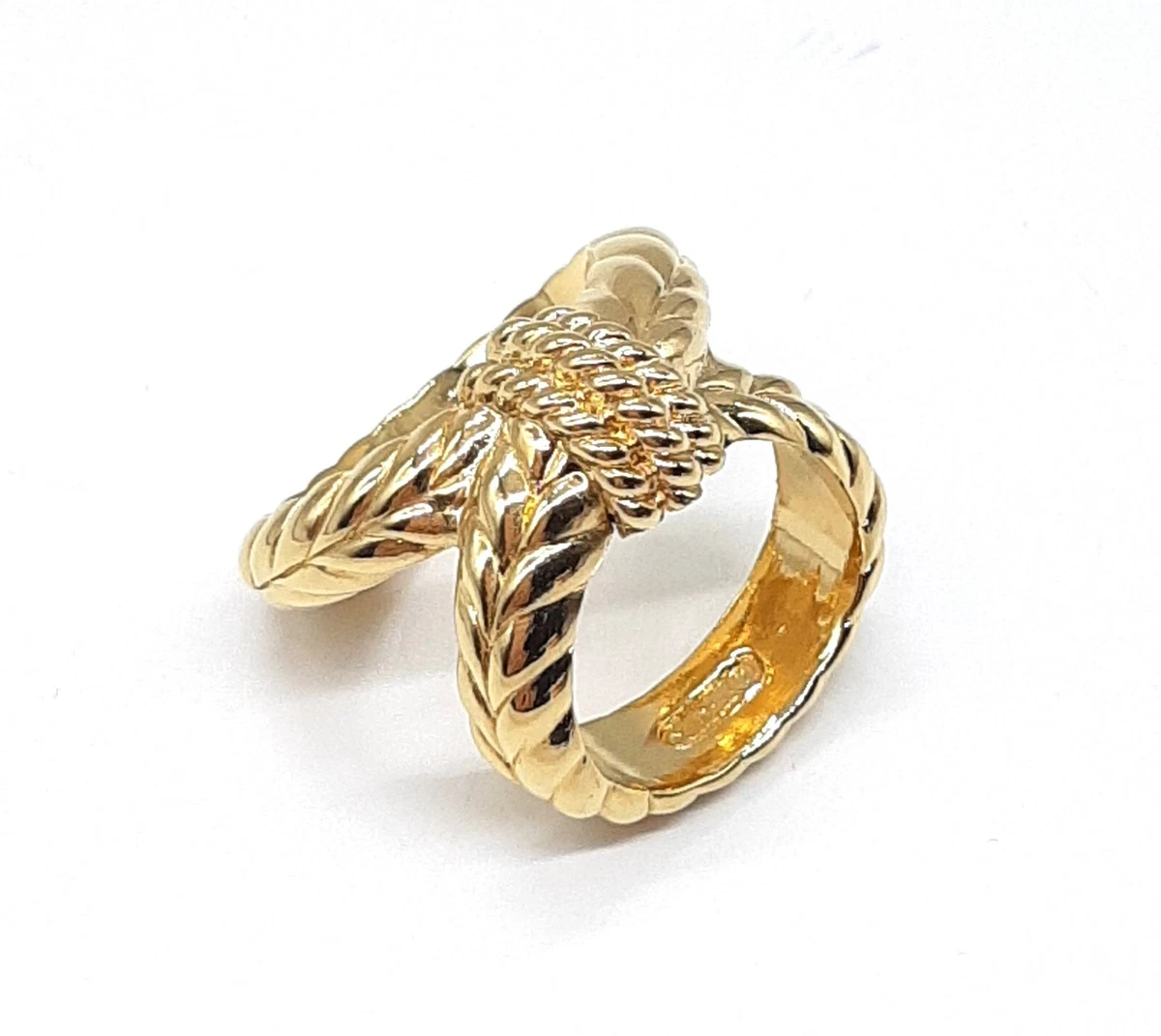 Christian Dior scarf ring With a rope motif Gold color Authentic excellent