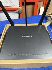 Netgear Nighthawk AC1900 Smart WiFi Router (R7000-100NAS)