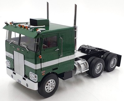 KK Scale Road Kings Maßstab 1:18 RK180154 Peterbilt 352 Herzschrittmacher - grün/weiß