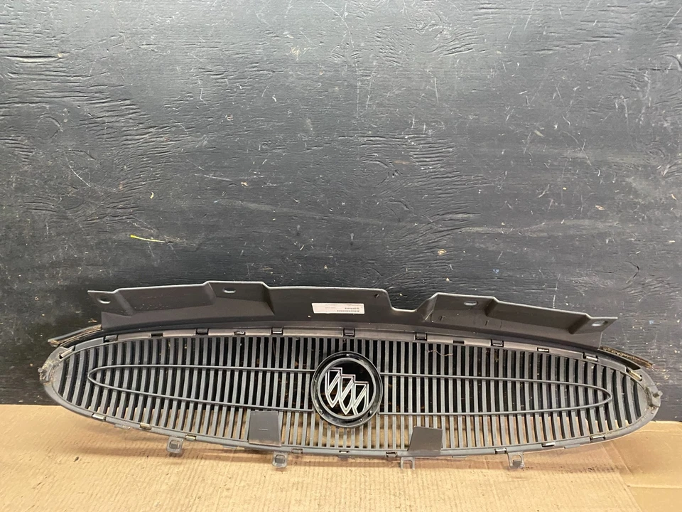 Parrilla delantera cromada Buick LaCrosse Allure 2005 a 2007 T0064 PS Foto 4 de 4