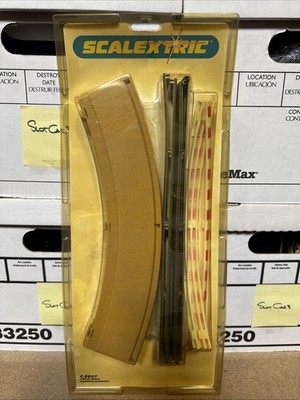 Scalextric Curve Track Border/Barriers C8037