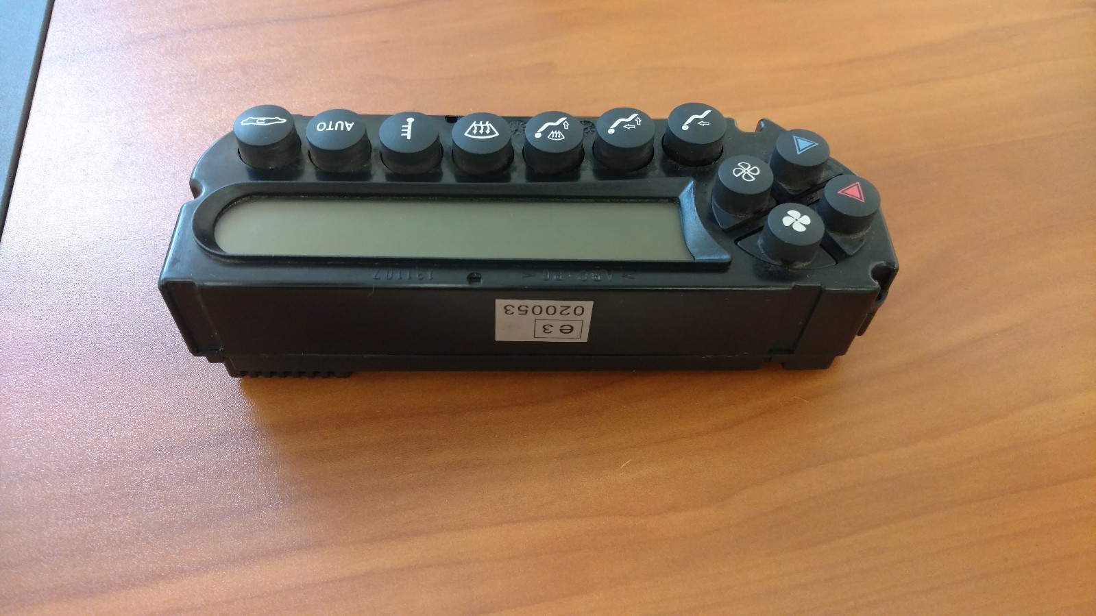 LAMBORGHINI MURCIELAGO AC AND HEATER CONTROL UNIT OEM 460002100