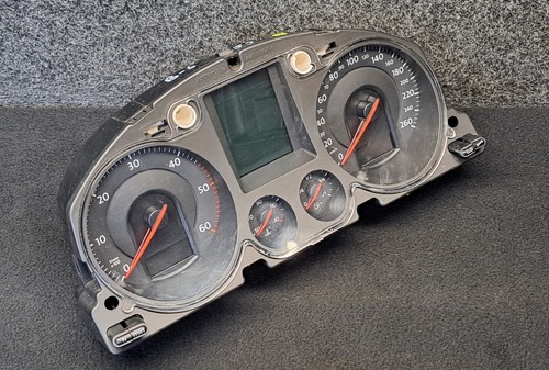 3C0920871 VW Passat 3C Tacho Kombiinstrument Tachometer