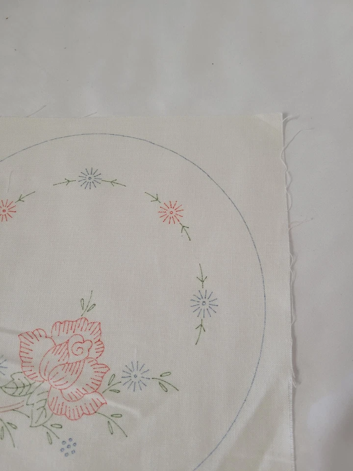 Vintage Linen Stamped Cross Stitch Embroidery 9x9 Floral Rose Doily Pattern  - Image 4 of 4