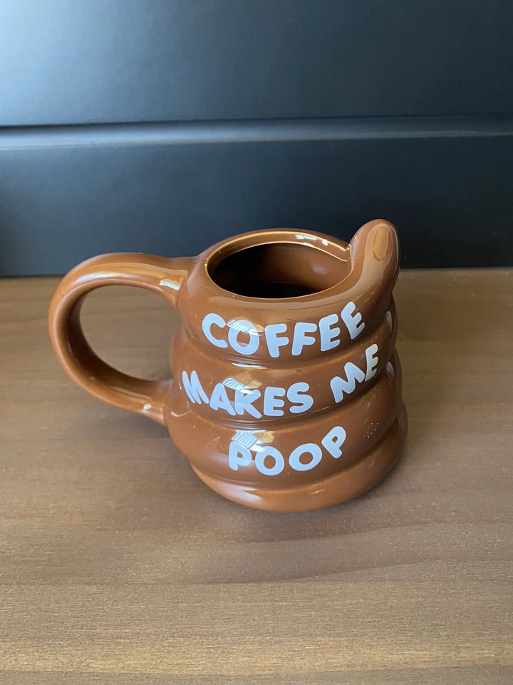 Caneca de cerâmica presente mordaça “Coffee Makes Me Poop” novidade xícara café marrom - Imagem 2 de 2