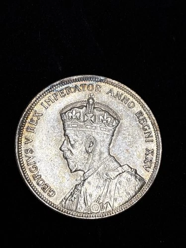 1935 Canada 1 Dollar Silver Coin - George V, BU