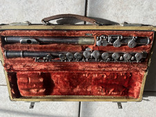 ARTLEY Elkhart, IND 429 FLUTE w/CASE, Serial  75429