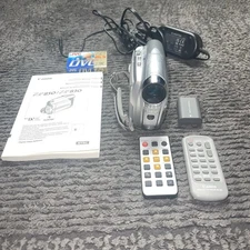 Canon ZR830 MiniDV Camcorder Digital Video Camera w/ Bag Remote Bundle