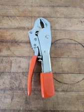 NOS Lever Wrench Locking Plier 220C 8 1/2" CURVED JAW