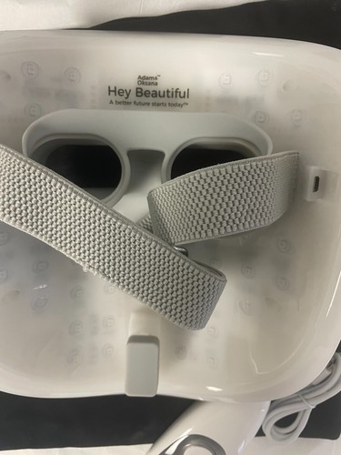Adam Oksana LED Face Mask Dermatological Skin Facial Therapy Anti Acne w/Remote - Picture 8 of 14