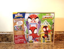 Marvel Spidey Amazing Friends 5 Wood Puzzles Set Storage Box NEW