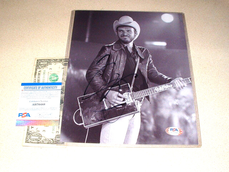 BILLY GIBBONS ZZ TOP VINTAGE EARLY AUTOGRAPHED 8X10 PHOTO PSA/DNA CERT & CARD