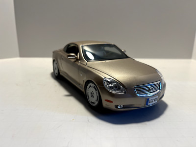 Maisto Lexus SC 430 Hardtop; Gold Diecast; 1:18 | eBay