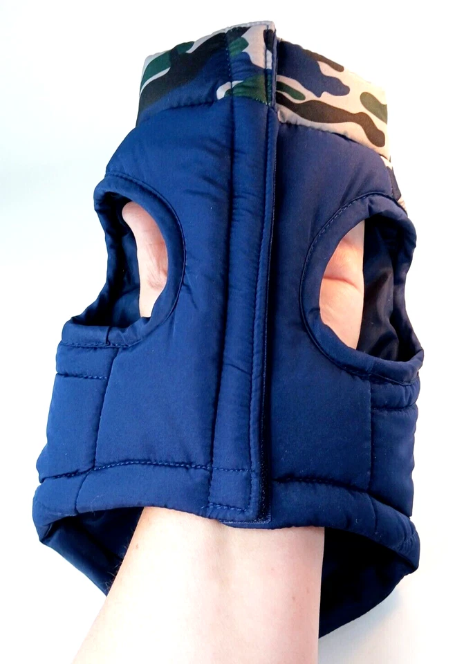 Simply Dog 蓝色迷彩 Yoke 夹克绝缘 Puffer 尺寸 XS — 第 2/4 张图片