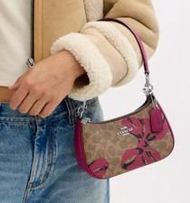 NWT - COACH Teri Mini Crossbody Bag In Signature Canvas With Bow Print