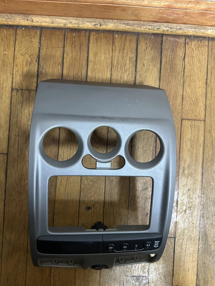 04-12 GMC Canyon Chevy Colorado 4x4 radio tablero bisel moldura OEM gris Foto 3 de 4