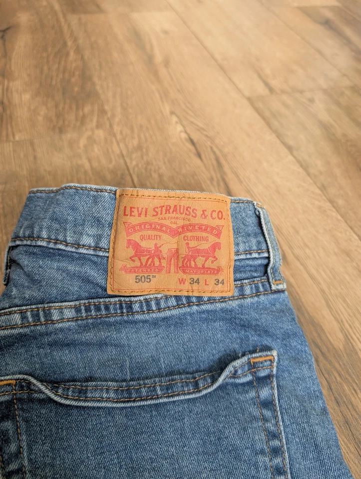 Levi's 505 Men's Straight Fit Blue Denim Jeans Medium Wash W34 L36, photo 3 of 5