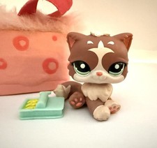 Littlest Pet Shop LPS #1761 Plum white Persian Cat w Accessories 