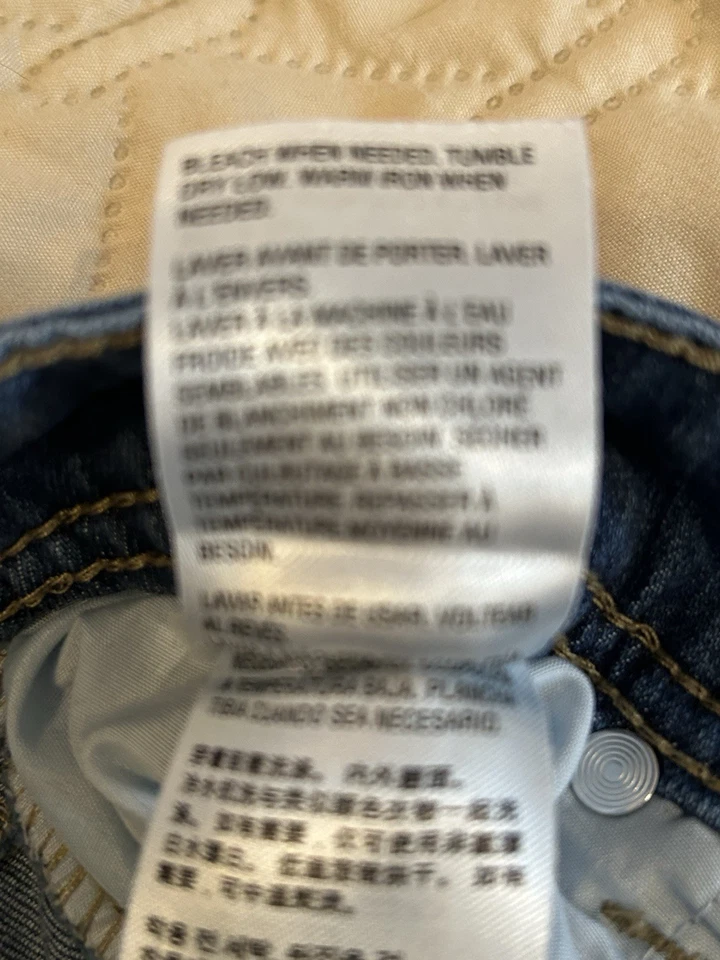 STYLE & CO~ Size 12 ~ DENIM SHORTS~ 5 Pockets ~ VGC ~ - Image 4 of 4